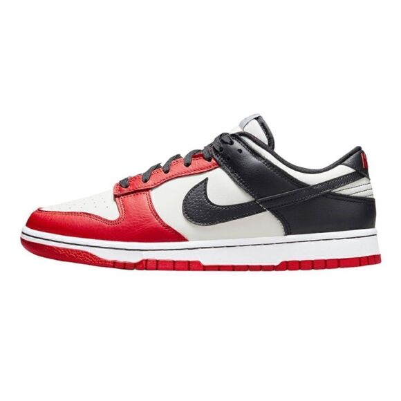 Nike Dunk Low EMB NBA 75th Anniversary Chicago Size 9 / great condition - Picture 1 of 13